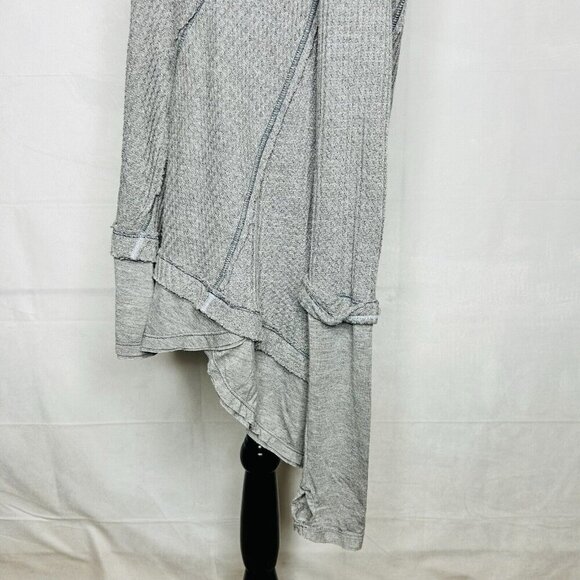 Free People We The Free Gray Long Sleeve Thermal Waffle Knit Top Sz XS - Picture 7 of 10